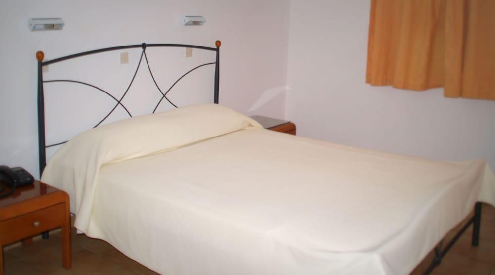 Blue Bay Hotel สกาลา ภายนอก รูปภาพ