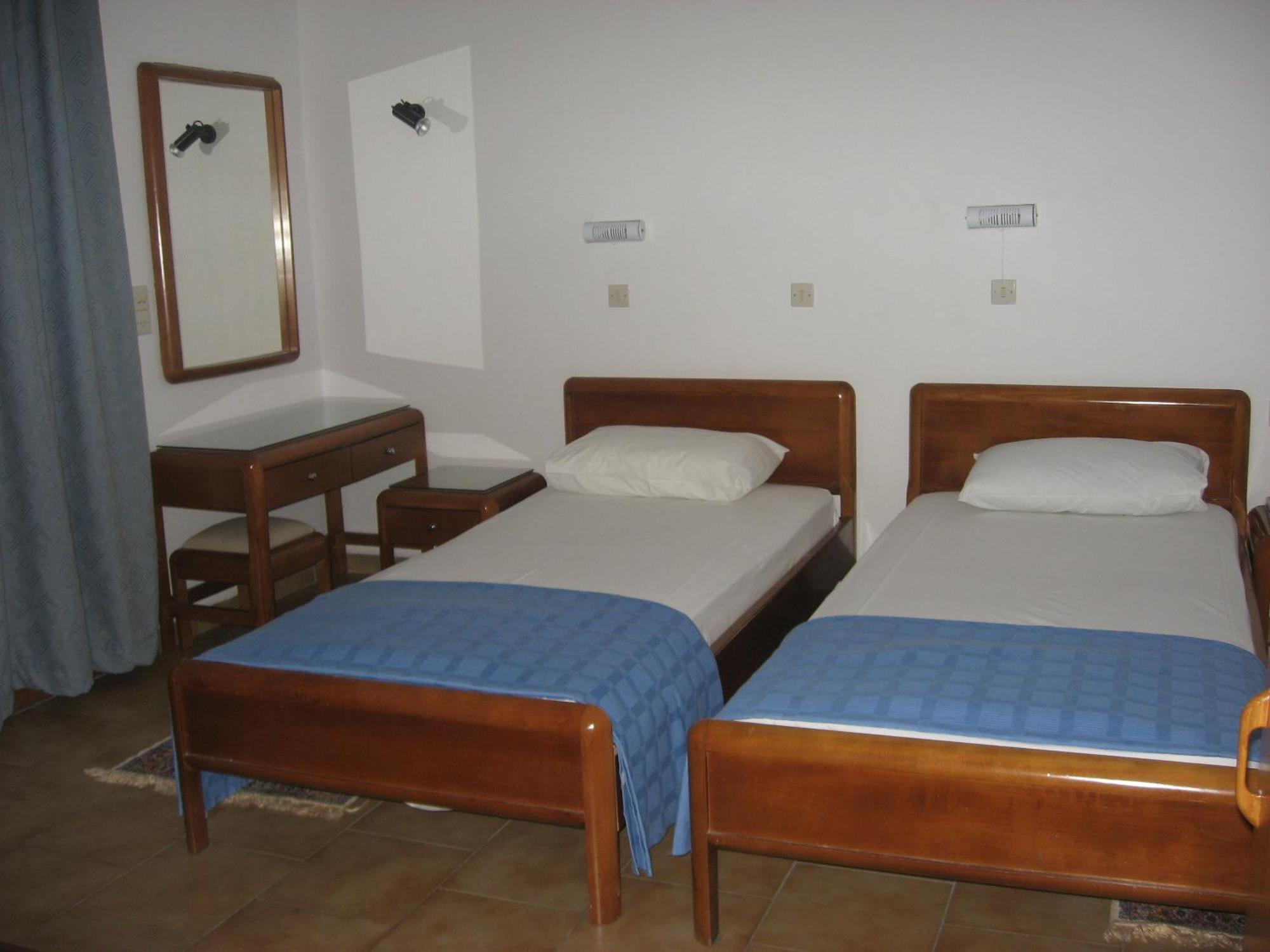 Blue Bay Hotel สกาลา ภายนอก รูปภาพ