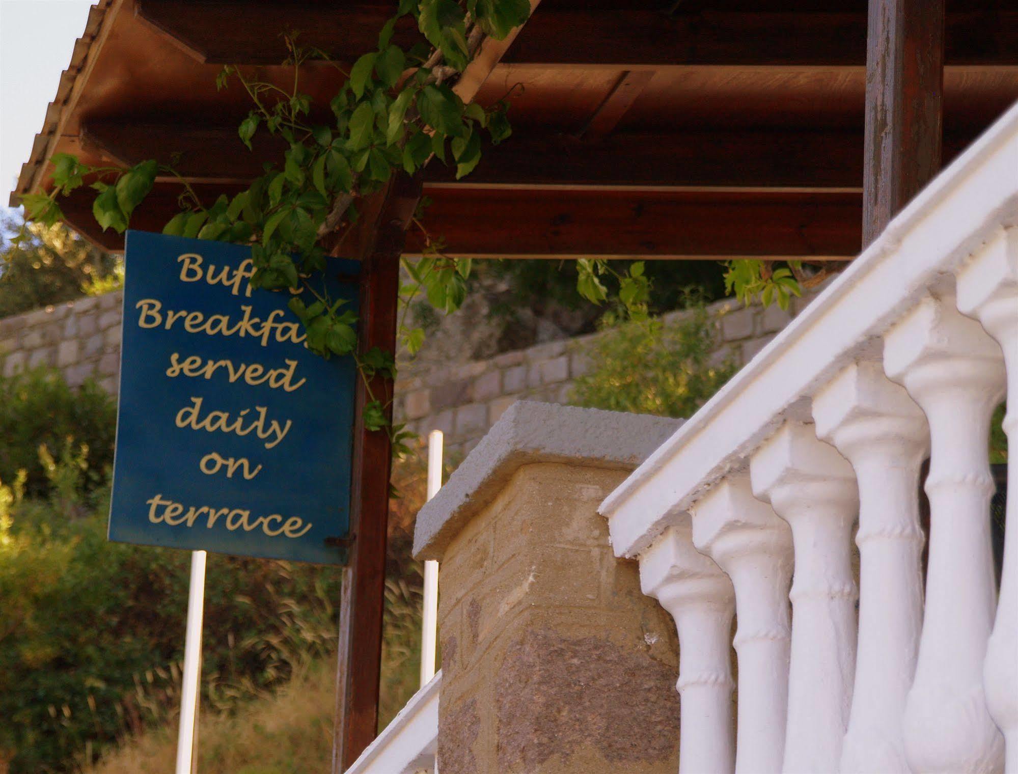 Blue Bay Hotel สกาลา ภายนอก รูปภาพ